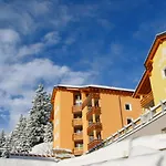 شقة فندقية Hotel-aparthotel 3*
